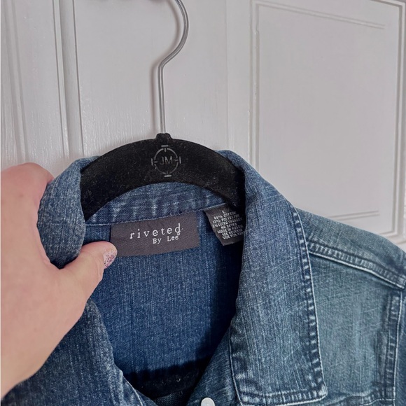 Lee Riveted Denim/Jean Jacket - Picture 2 of 3